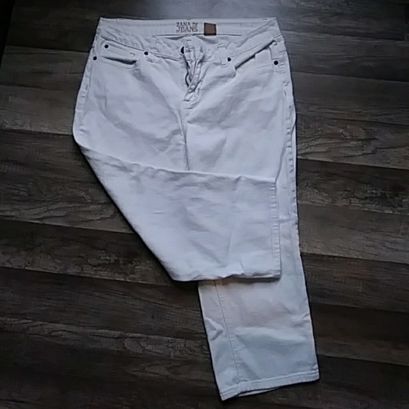 ***SOLD***Zana Di White Denim Capris 🌈 - Picture 3 of 4